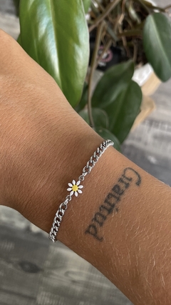 Clásica con margarita blanca - comprar online