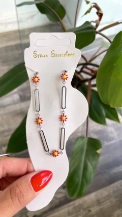 Tobillera margaritas rojas acero quirurgico en internet