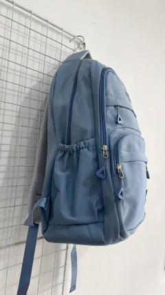 Mochila KATMU celeste en internet