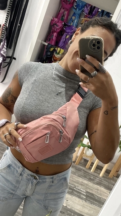 Riño multi bolsillo sport rosa - Arya complementos