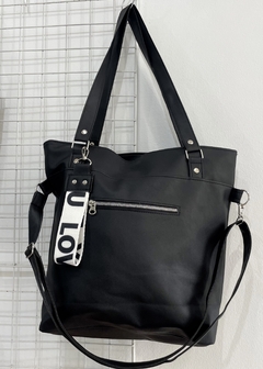 Tote BBB con llavero blanco y negro - comprar online