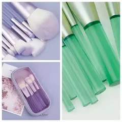 Set de brochas x 9 con estuche en internet