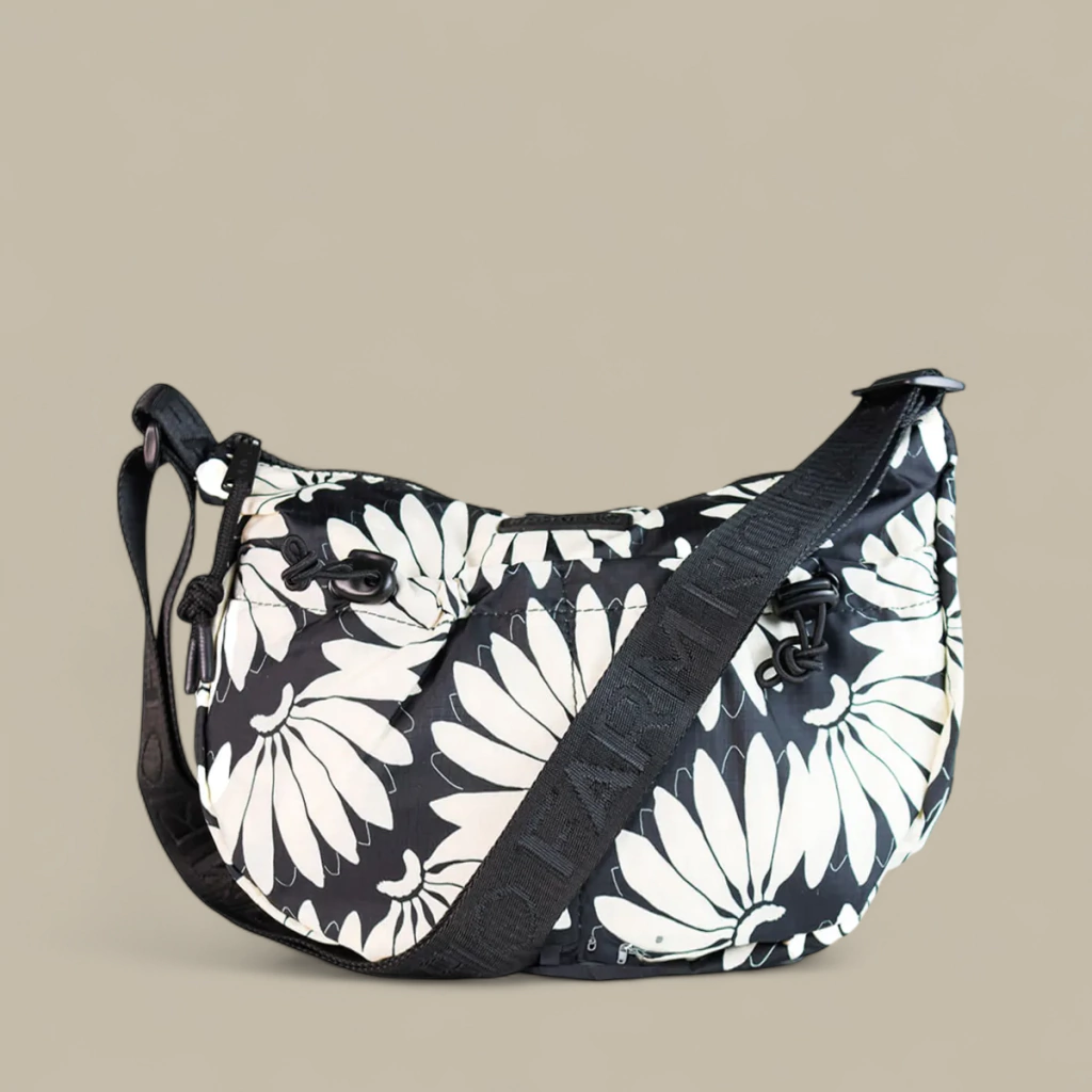 Bolsa Banana Farm P Copabanana Branca e Preta Verão 25