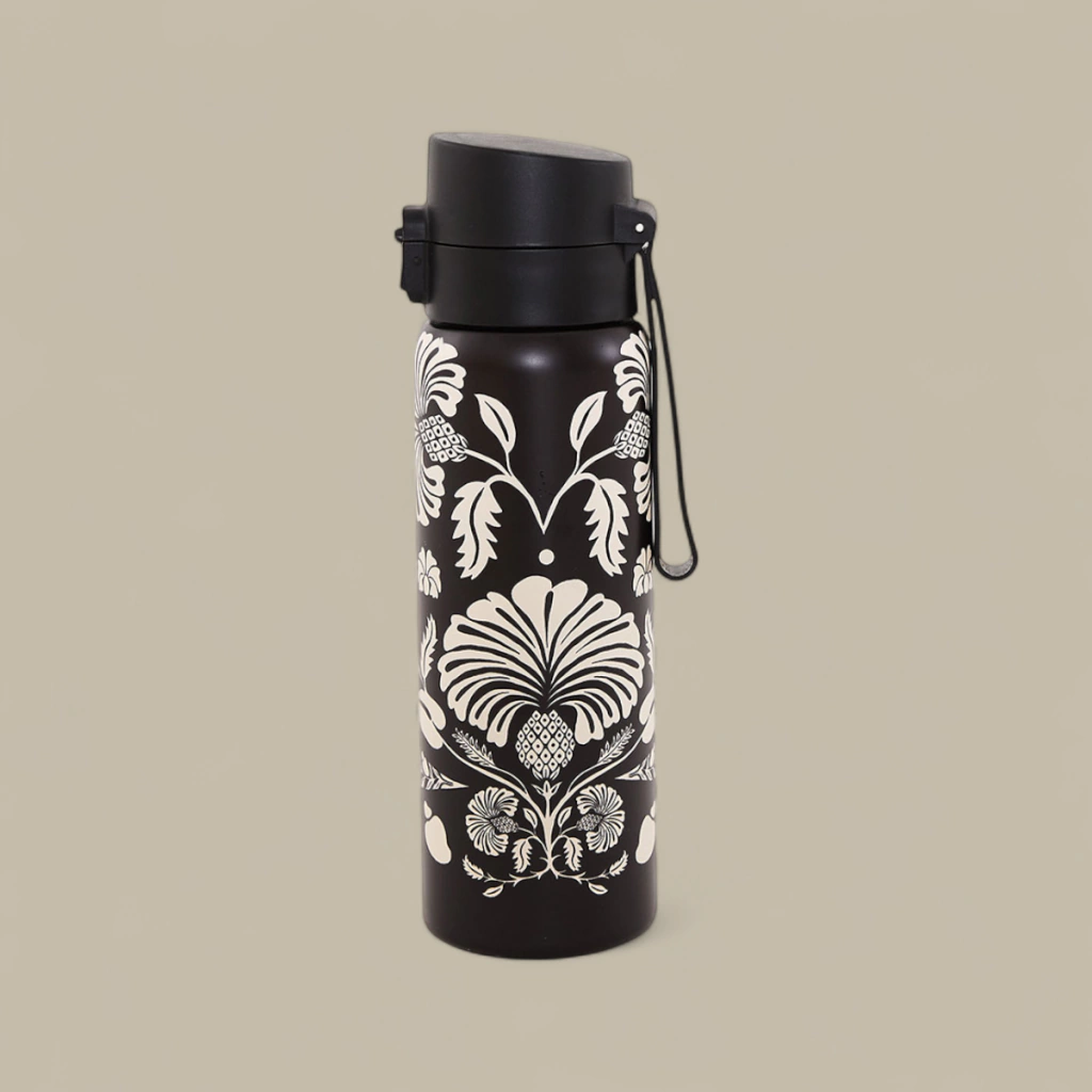 Garrafa Farm ETC Estampada Sintra Preto 650ml Verão 26