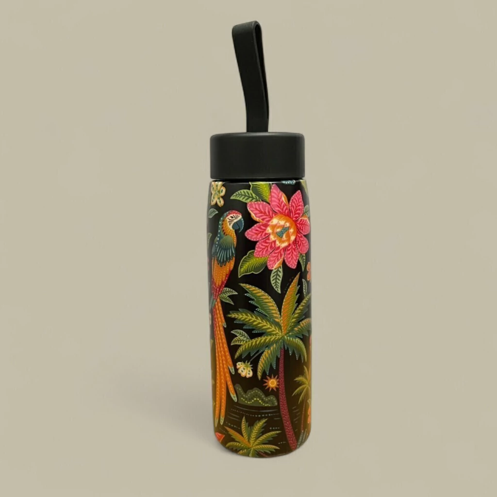 Garrafa Farm ETC Que Sede 500ml Samba Das Araras Verão 25
