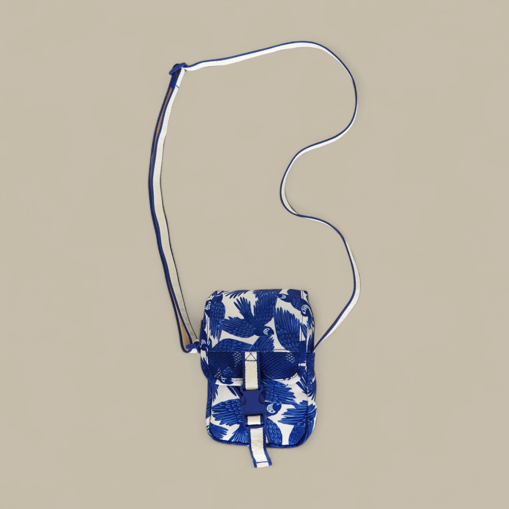 Bolsa Fervo Farm ETC Voo das Araras Azul Verão 25