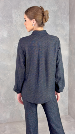 Camisa Detalhe Bolso - loja online