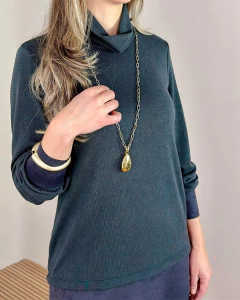 Blusa Alongada com detalhe em Nobu na internet