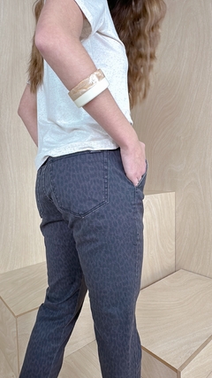 Calça Animal Print - comprar online