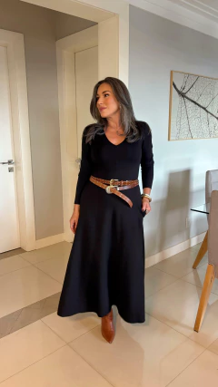 Vestido Evasê Preto Longo
