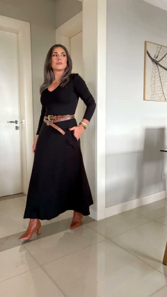 Vestido Evasê Preto Longo