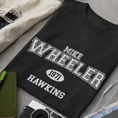 CAMISETA MIKE WHEELER - STRANGER THINGS