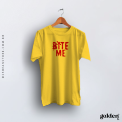 CAMISETA BITE ME - AVRIL LAVIGNE
