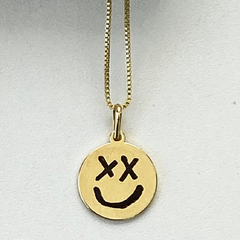 COLAR SMILEY FACE - LOUIS TOMLINSON na internet