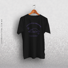 CAMISETA LOVE'S EMBARRASSING - OLIVIA RODRIGO - dear fan store