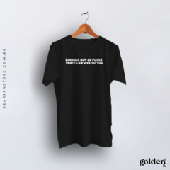 CAMISETA LOVE IT WHEN YOU HATE ME - AVRIL LAVIGNE