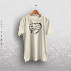 CAMISETA LACY - OLIVIA RODRIGO na internet