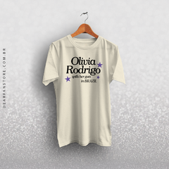 CAMISETA OLIVIA RODRIGO SPILLS HER GUTS IN BRAZIL na internet