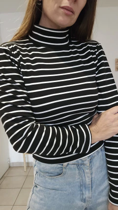 Polera Lili en internet