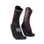 MEIA DE COMPRESSÃO PARA TRILHA PRO RACING V4 CANO MEDIO COMPRESSPORT UNISSEX PRETO VERMELHO, XU00048B-906