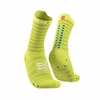 MEIA DE COMPRESSÃO PARA CORRIDA V4 CANO MÉDIO COMPRESSPORT UNISSEX AMARELO