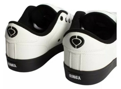 Zapatilla Circa Modelo Al 50 Blanco Negro Importada - tienda online