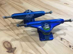 Juego de Trucks Dater mm azules 139mm - comprar online