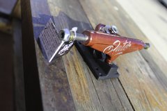 Juego de Trucks Dater 139 mm rojos base negra en internet