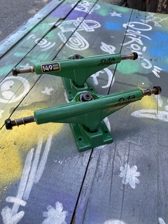 juego de trucks Dater pulidos 149mm high verdes hollow - tienda online