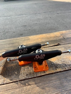 Juego de Trucks Dater 149mm - comprar online