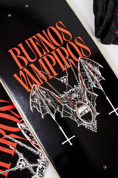 Tabla de skate WOODOO X BUENOS VAMPIROS - comprar online