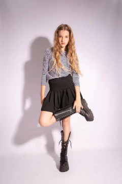 Falda Preppy Negra Talle XS