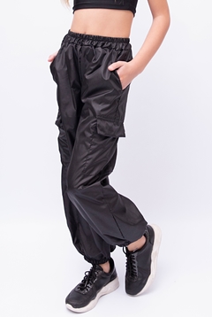 Pantalón PARACHUTE NEGRO Talle 8 SIN CAMBIO - Juanita Rocker