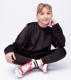 Buzo Plush NEGRO Talle 14