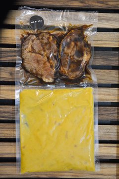 Bondiola a la Cerveza Negra con Puré de batata - tienda online
