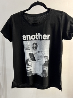 Remera Another