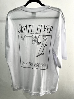 Remeron boxy fit skate - Retro 
