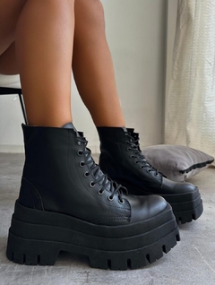 Bosnia Black - comprar online