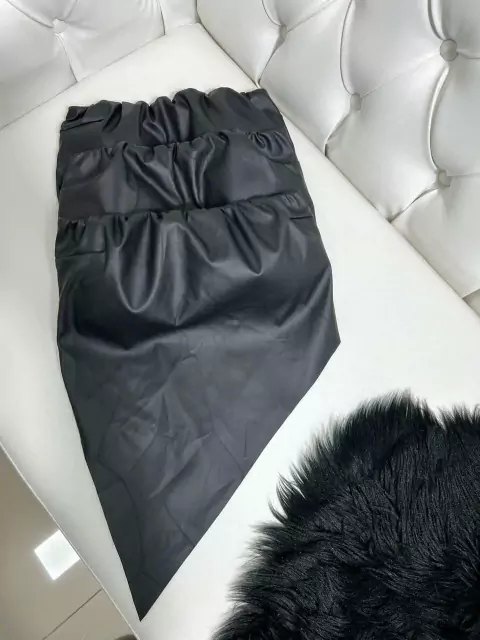 BLUSA COURINO ASSIMETRICA