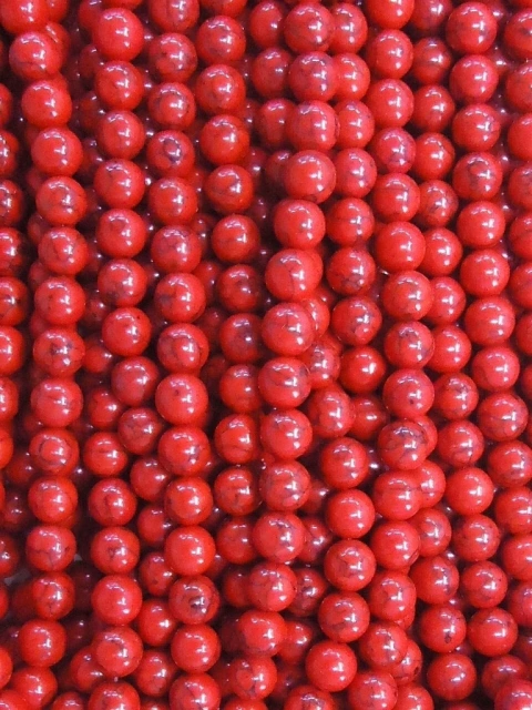 HV2- Howlita Vermelha Bola Lisa 10mm / Fio