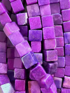 JRC10 - Jade Roxo Cubo 10x10mm