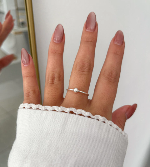 Anillo antiansiedad bolita giratoria - Plata 925 - comprar online