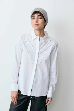 Camisa Recortes con Strass / Ver en internet