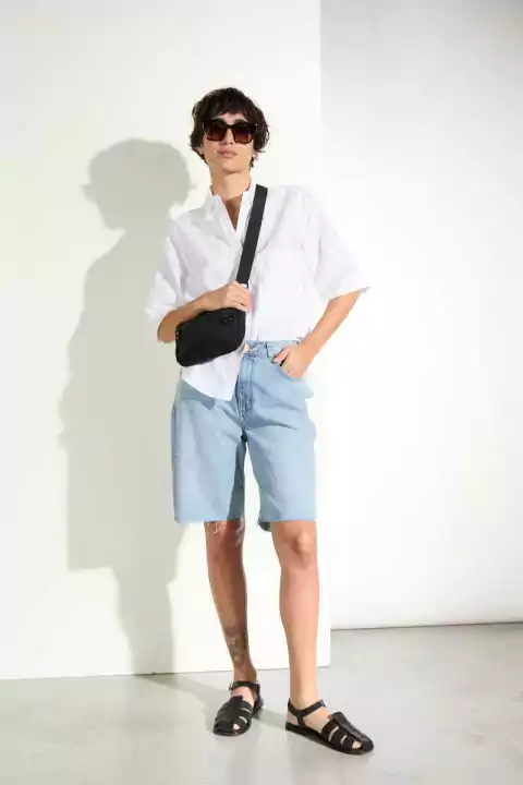 Bermuda Denim Indigo Desflecado / Ver