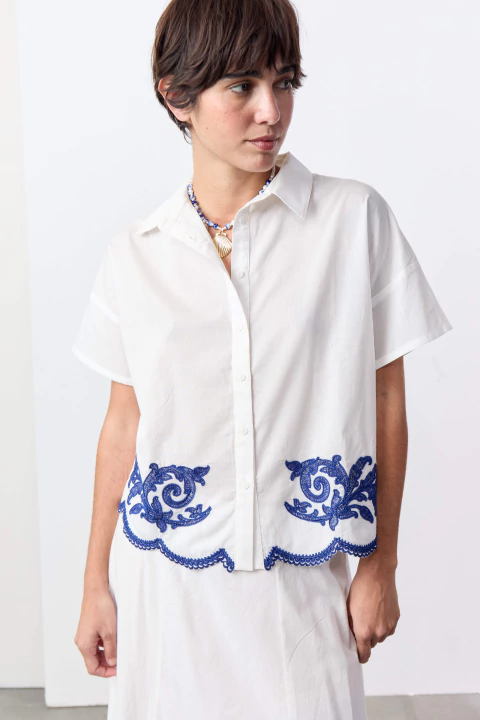 Camisa Bordado Azul / VER