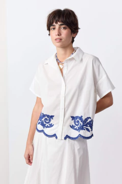 Camisa Bordado Azul / VER en internet