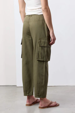 Pantalón Cargo Tencel/ Ver en internet