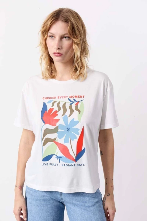 Remera Radiant Days/ VER