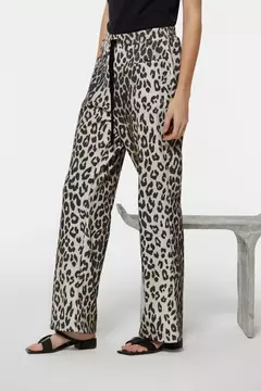 Jogging Boreal / Ayres - comprar online
