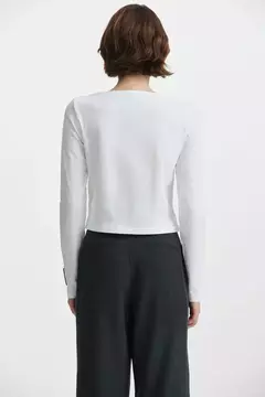 Remera Crop Riss ABC/ Ayres - tienda online